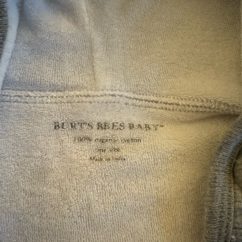 Burt's Bees Baby Bath Robes / Perfect for Twins!! - Picture 6 of 10